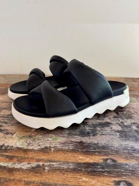 Sorel Viibe Twist Black Puff Platform Slip-on Slide Sandal